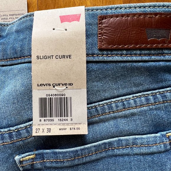 Levi's Jeans Slight Curve: Slight Bootcut Skinny - Picture 3 of 6